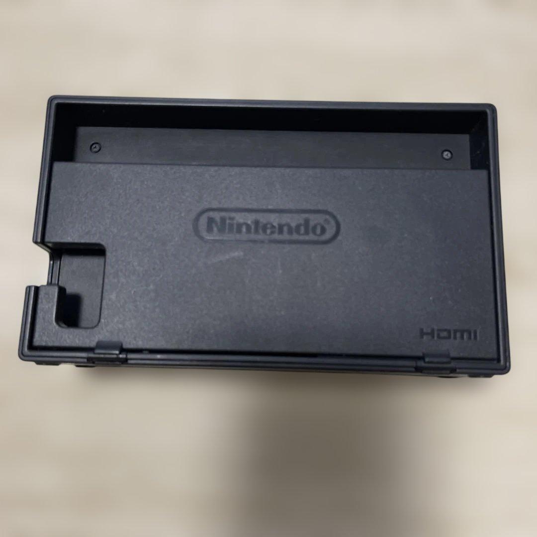 Nintendo Switch 本体 ピンク・グリーン 充実の付属品
