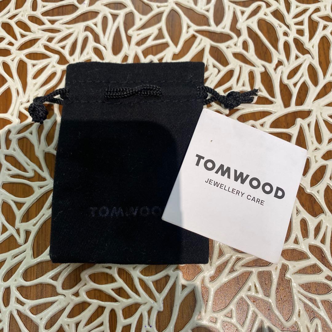 トムウッドピアス