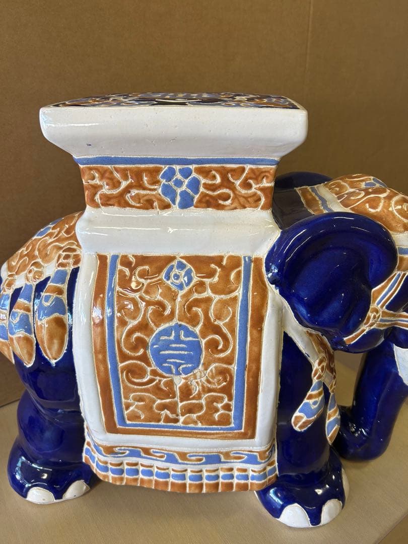 象　ゾウ　ぞうの置き物　花台　プランター置き　ぞう　陶器　アジアン　インド　青