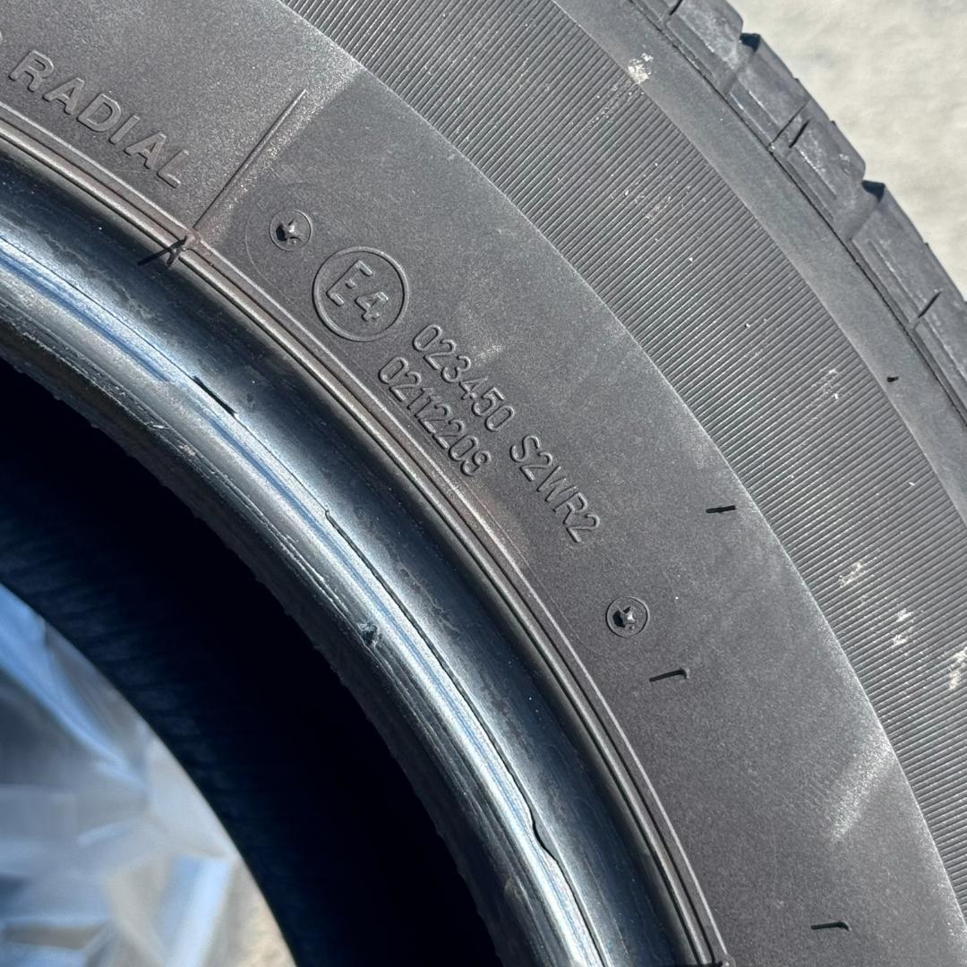 ブリヂストン TURANZA ER33 205/60R16 96H XL 4本