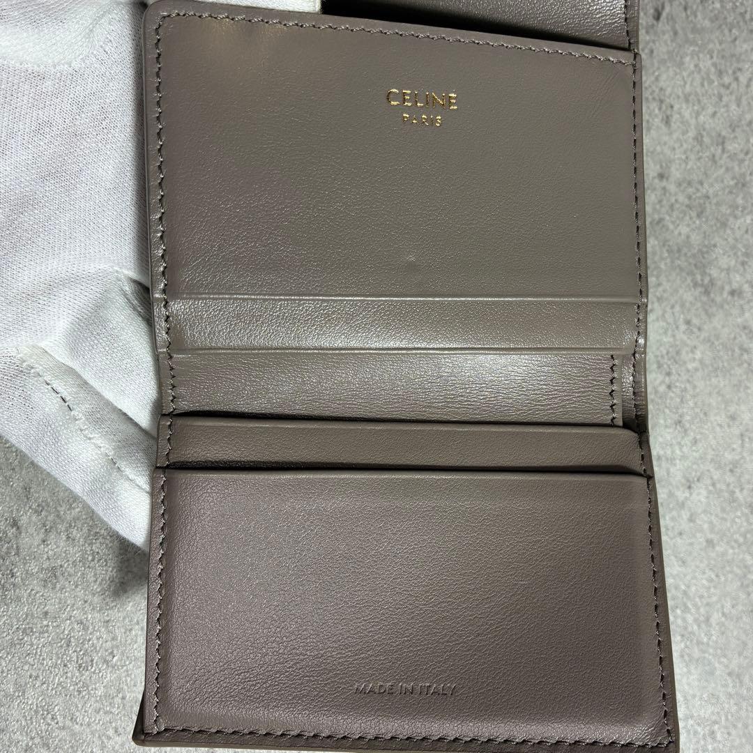 の*う様 美品✨CELINE セリーヌ デカロゴ金具 ケース付　コンパクト