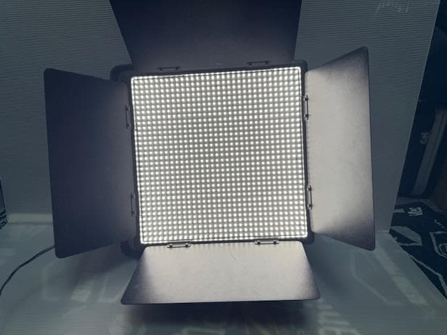 GODOX LEDライト LED1000Bi II +１灯　合計2塔　収納付