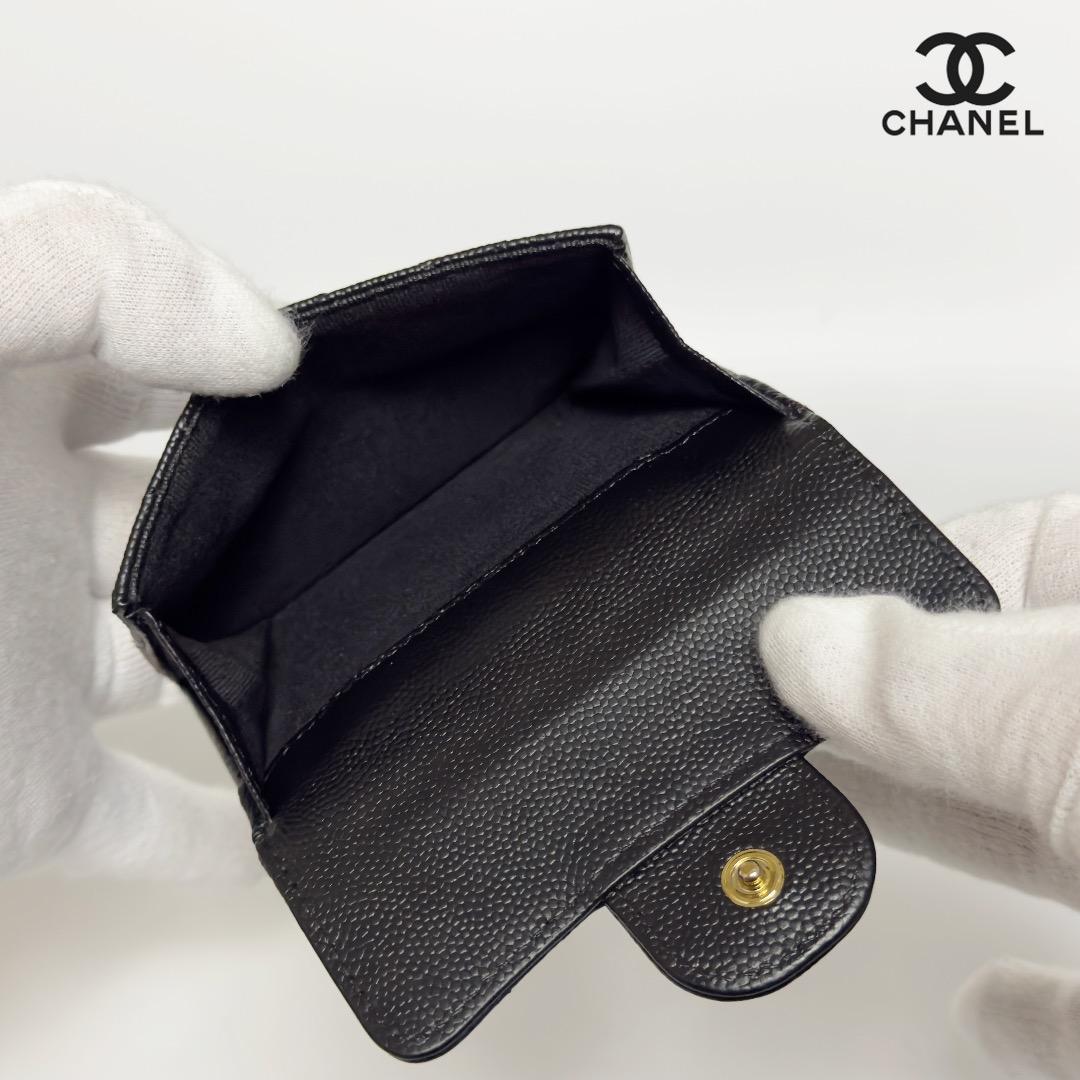 正規品　新型タイプ　シャネル　マトラッセ　ゴールド金具　Wホック　三つ折り財布