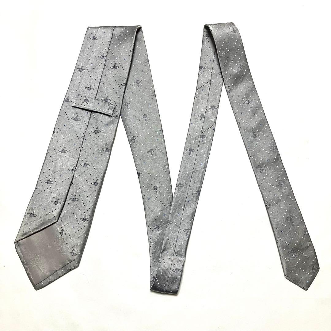 美品 ヴィヴィアン ウエストウッド ネクタイ オーブ シルバー系 ジャガード