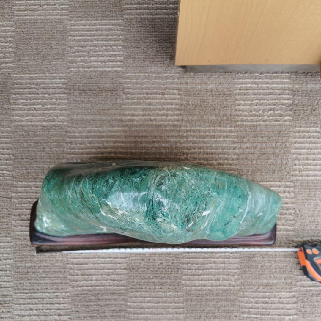 ナミビア翡翠　12.7　翡翠　ヒスイ　鑑賞石　石　置物　オブジェ　インテリア