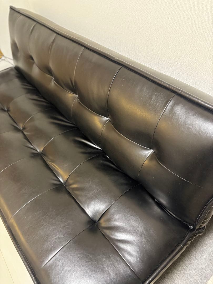 【美品】ソファベッド　3人掛け　モダンデコ　レザー　ブラック【引き取り優先】