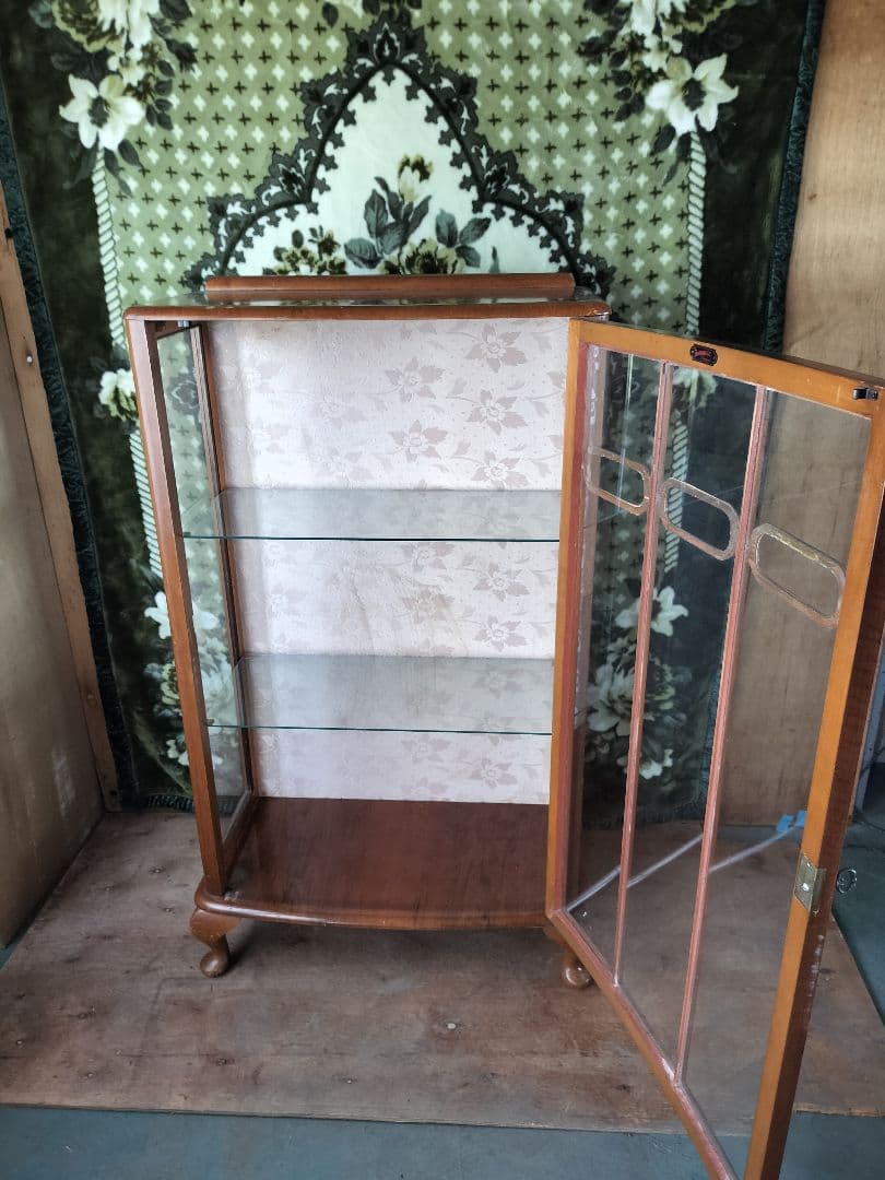 グラスキャビネット　ウォールナット　アンティーク　キャビネット　最終値下げ