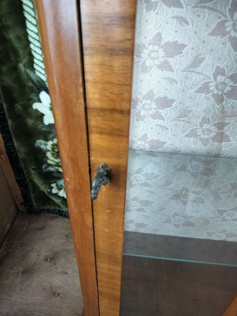 グラスキャビネット　ウォールナット　アンティーク　キャビネット　最終値下げ