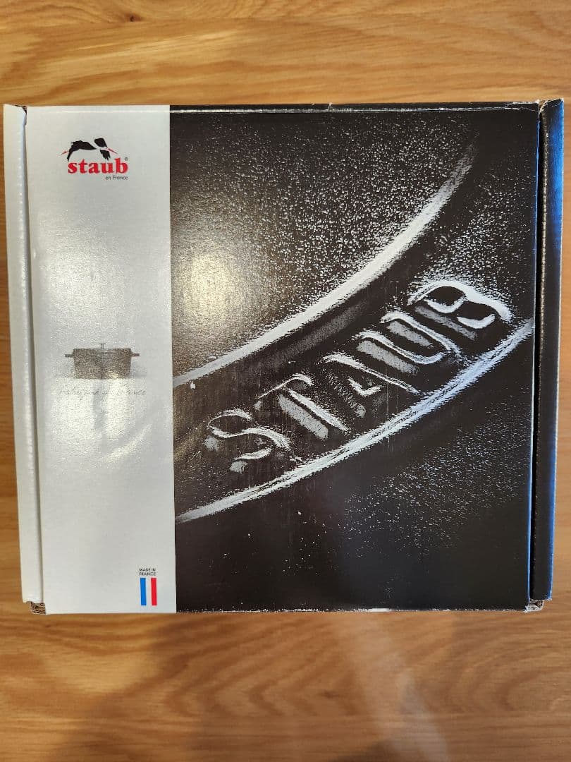 chocolat　staub 鋳鉄製 両手鍋 12cm、食器、鍋の取手