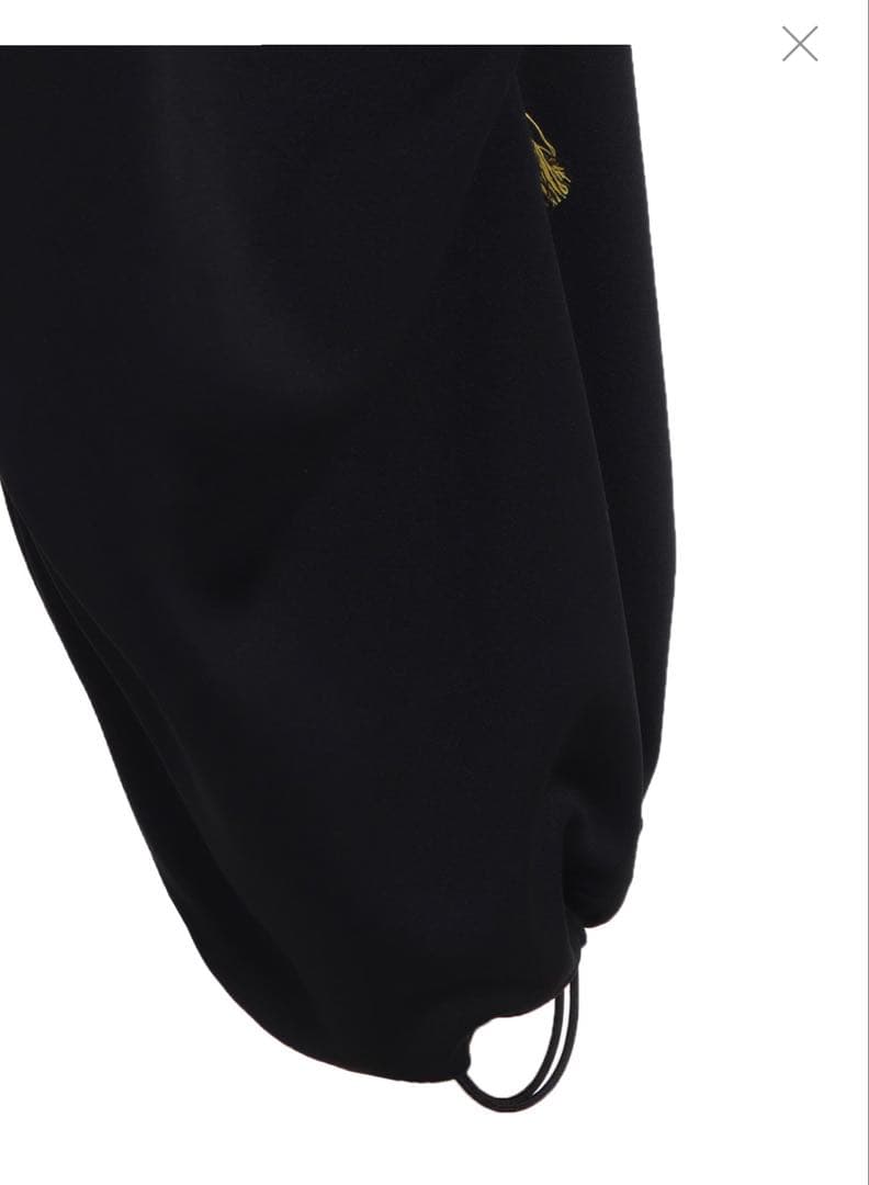 ほぼ未使用 タグ付きS'YTE トラックパンツ