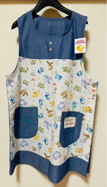 エプロン　ポケモン　スヌーピー　くるぶしソックス　靴下　保育士　介護士　大人用