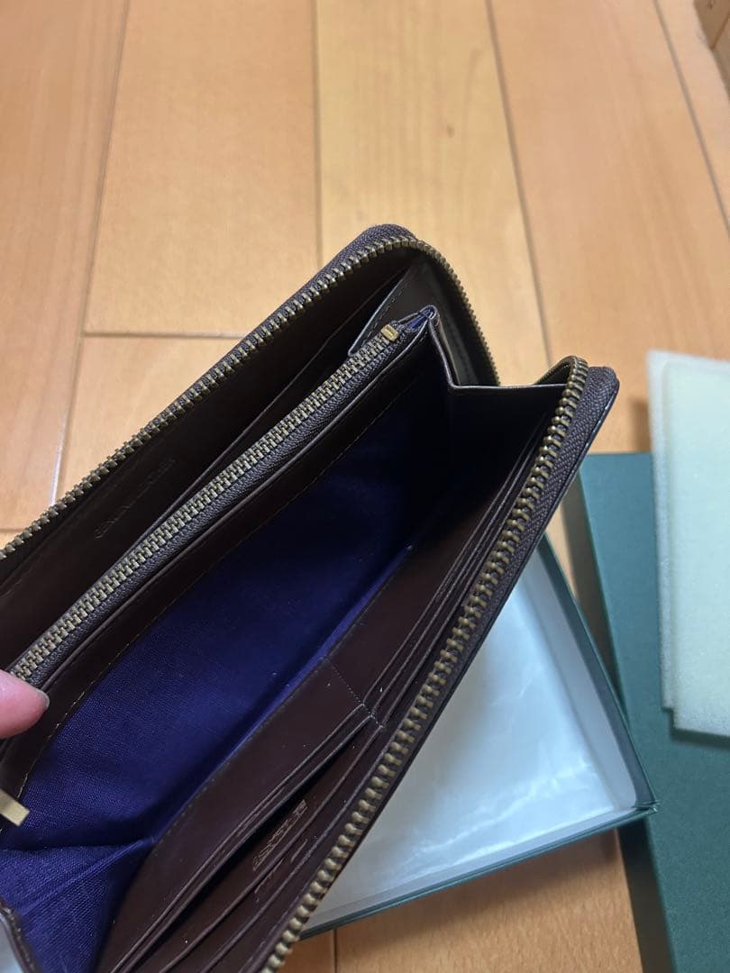 ポールスミス ヴィンテージマルチストライプ ラウンドファスナー レザー 長財布