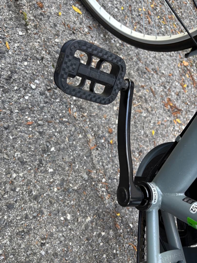 Tous les jours シティサイクル チャイルドシート付き ママチャリ