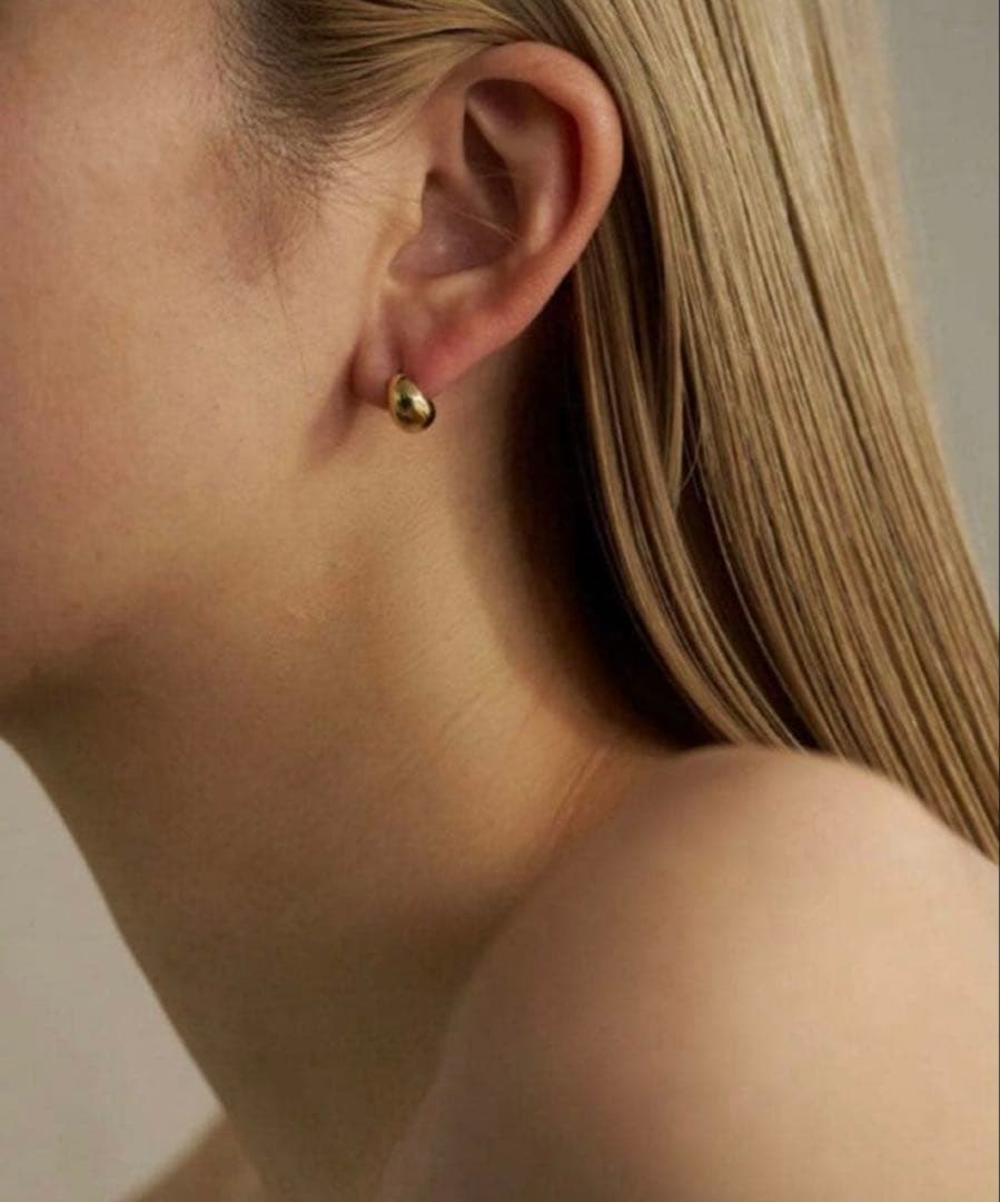 j*3様 LORO P pierce 01 ゴールド