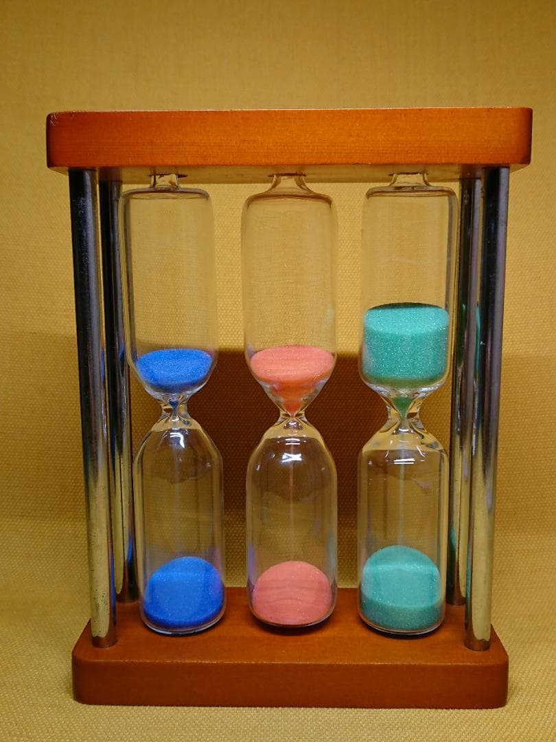 【美品】砂時計　3分4分5分　木枠　置物　インテリア　工芸品　美術品　A1347