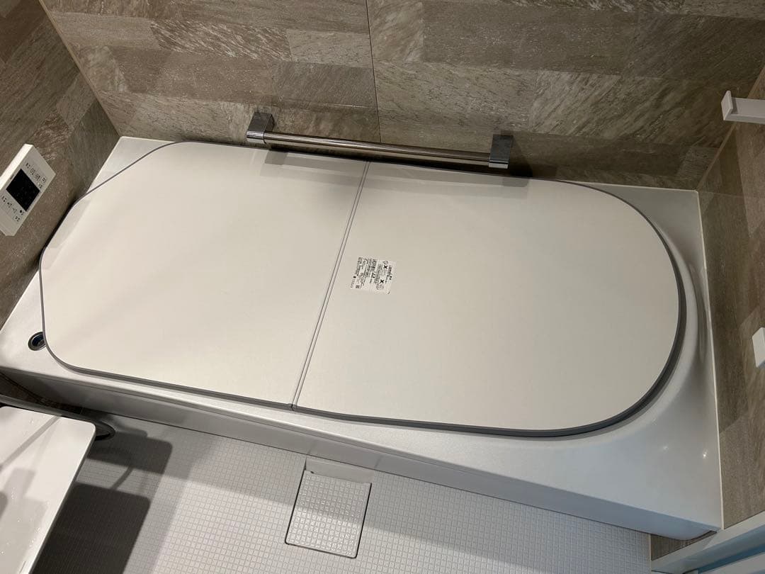 TOTO 風呂蓋　EKKS6NKAA21WN 未使用