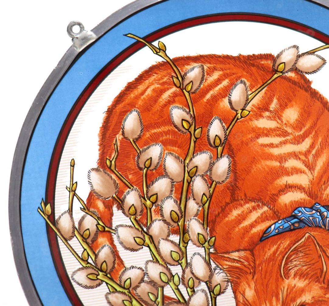 てんとう虫を見つめる猫 大型 丸型 ヴィンテージ ステンドグラスキャット