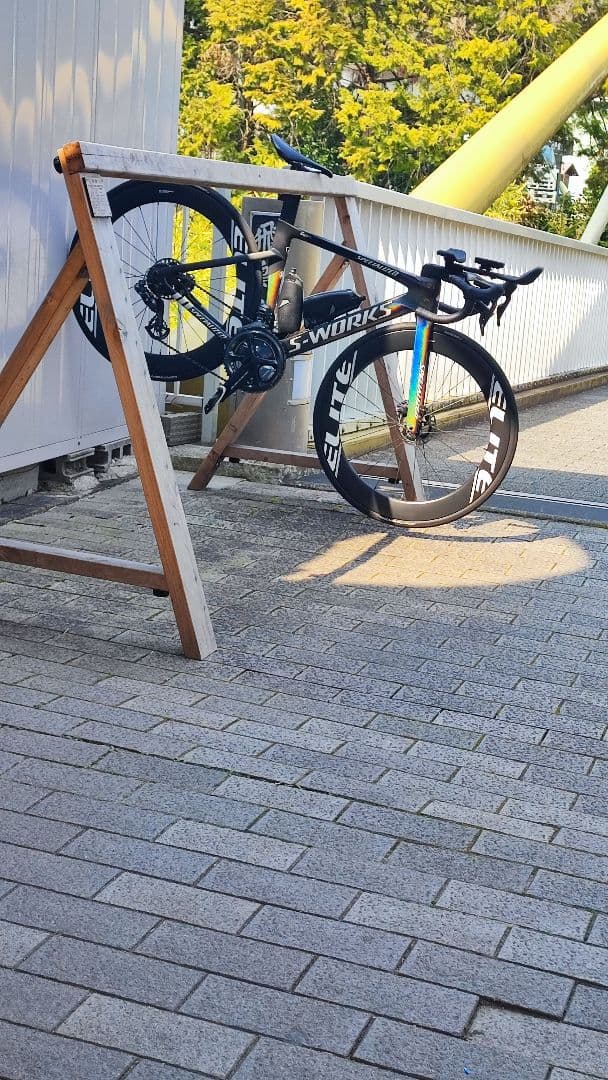 ELITE WHEELS 65mm カーボンホイール