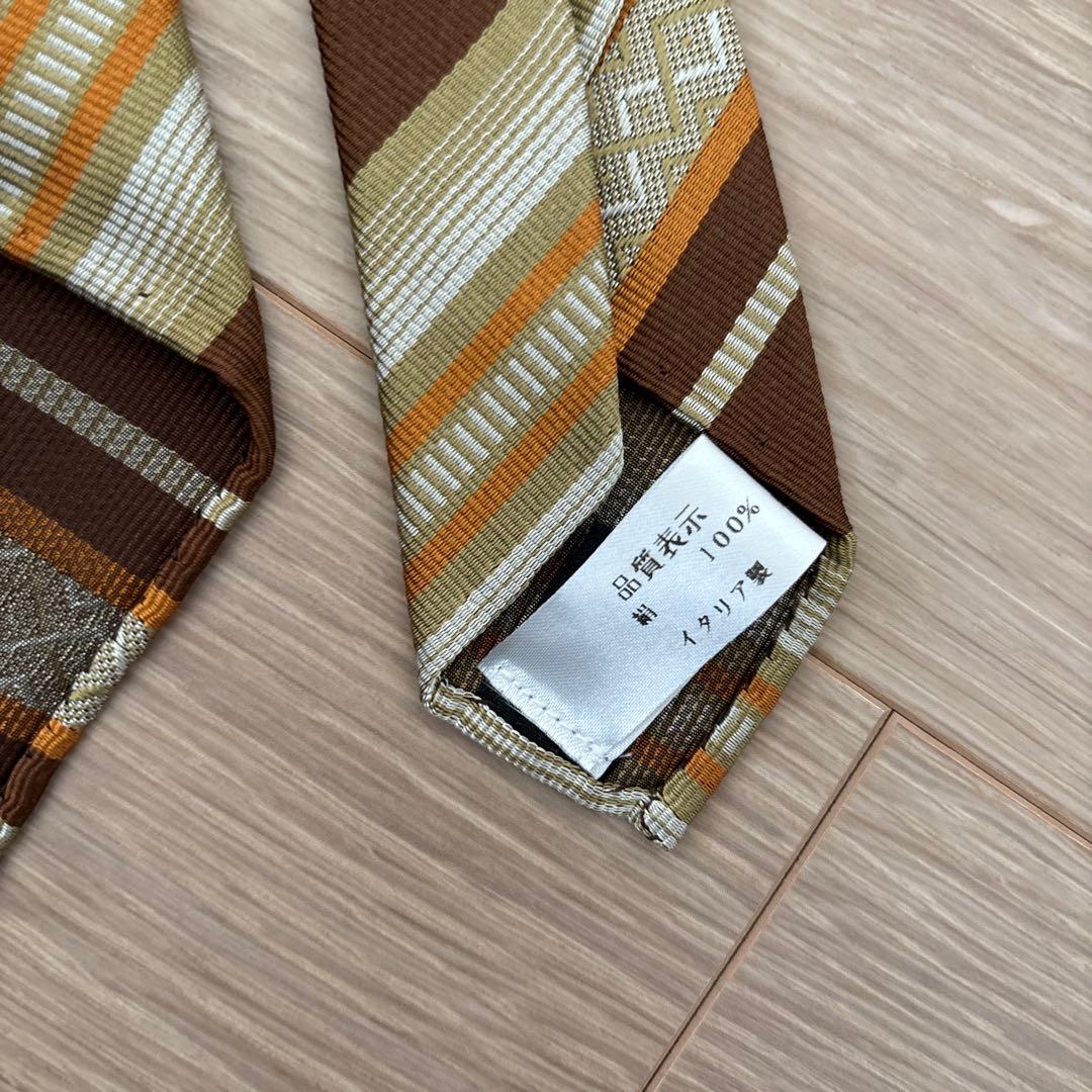 t*r様 タグ付き未使用品！Atto Vannucci ジャガードシルクセッテピ