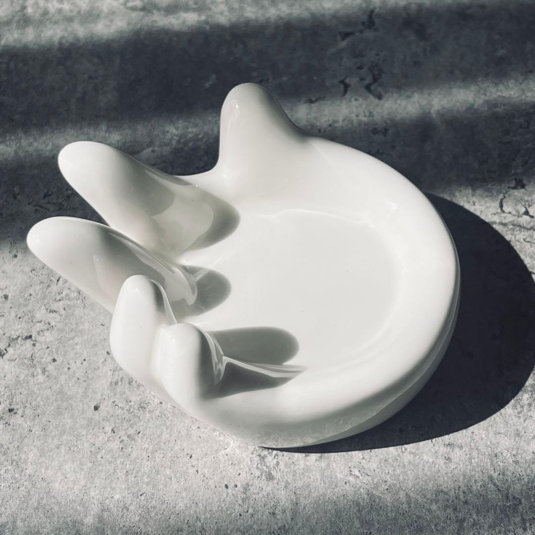 80s ミルクガラス　小物置き　ヴィンテージ　ビンテージ　ハンド　手　オブジェ