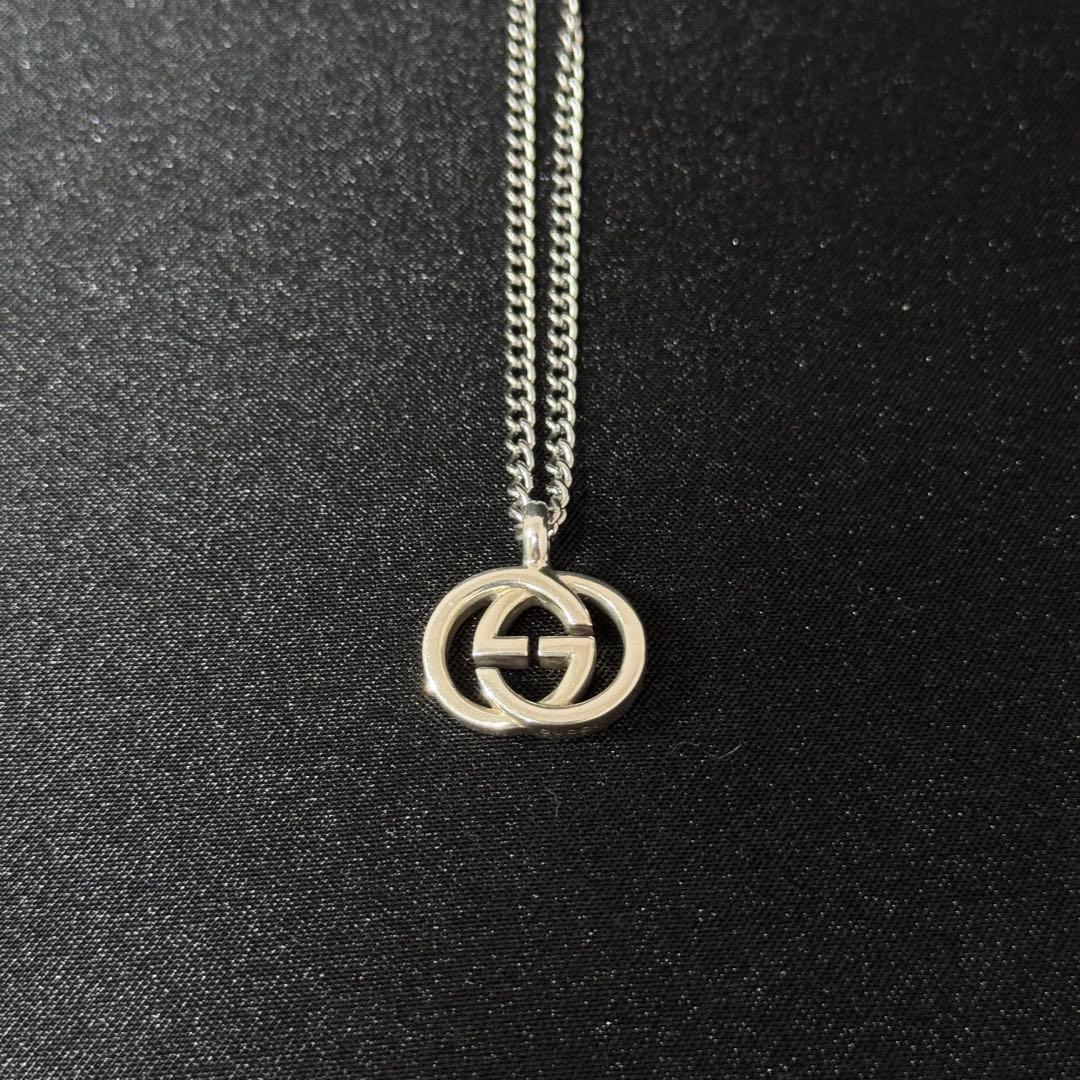 GUCCI Gペンダント　シルバー　50cm