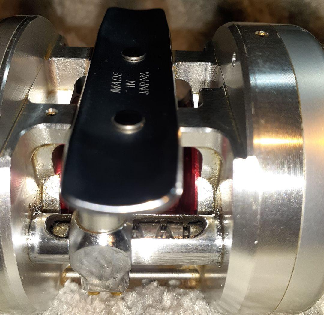 ダイワ ミリオネア凛牙103 SLC ハンドルカスタム