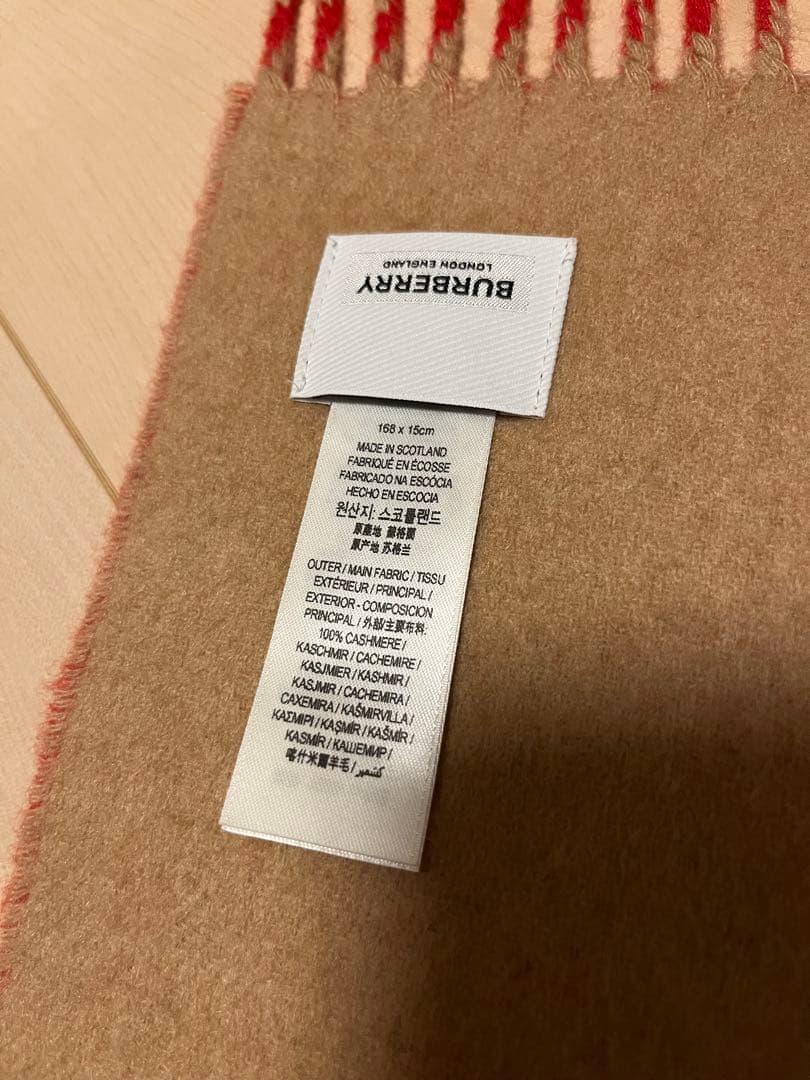 BURBERRY　バーバリー　マフラー　カシミア100％　未使用に近い