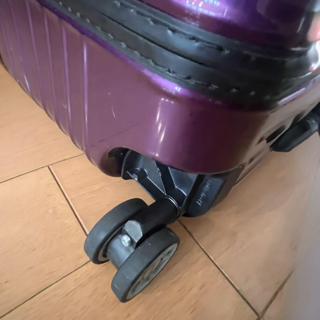 【リモワ RIMOWA】サルサエアー61L 破損無し 内部新品同様 即購入OK