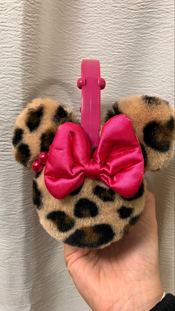 ディズニーヒョウ柄イヤーマフ　豹柄　ピンクリボン　耳あて　Disney
