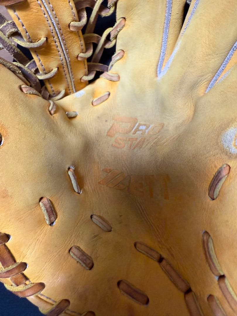 ZETT プロステイタス 硬式グローブ 外野用