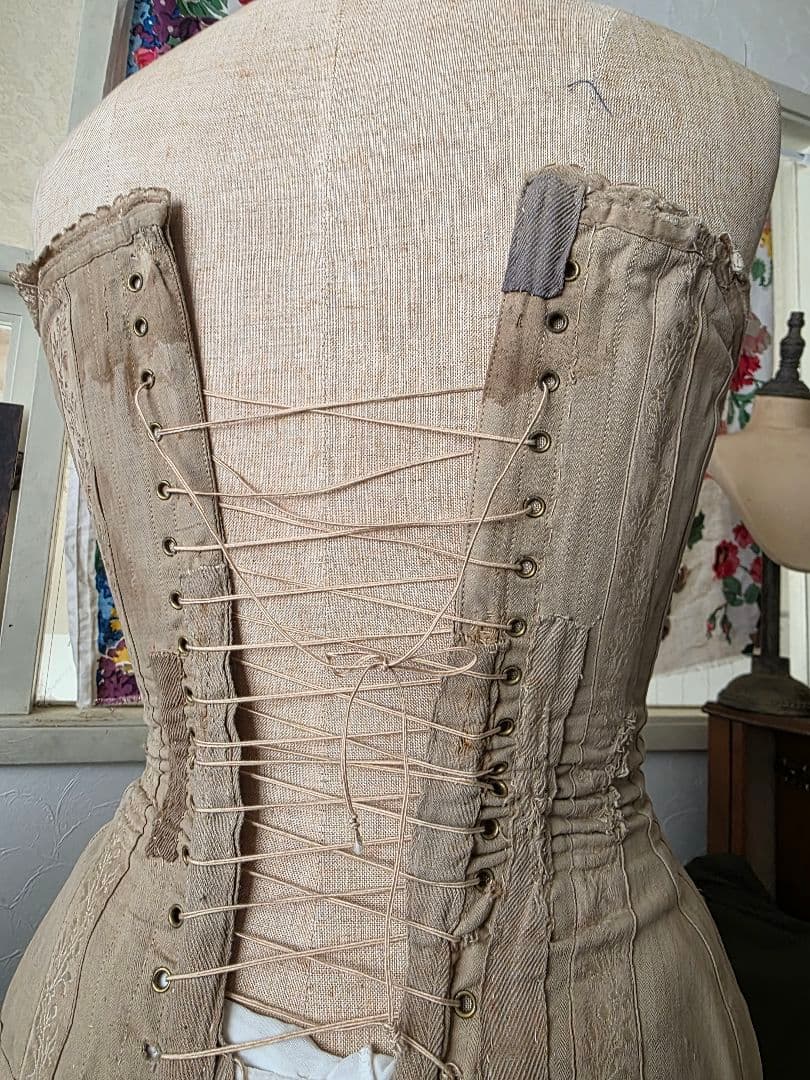 アンティークコルセット