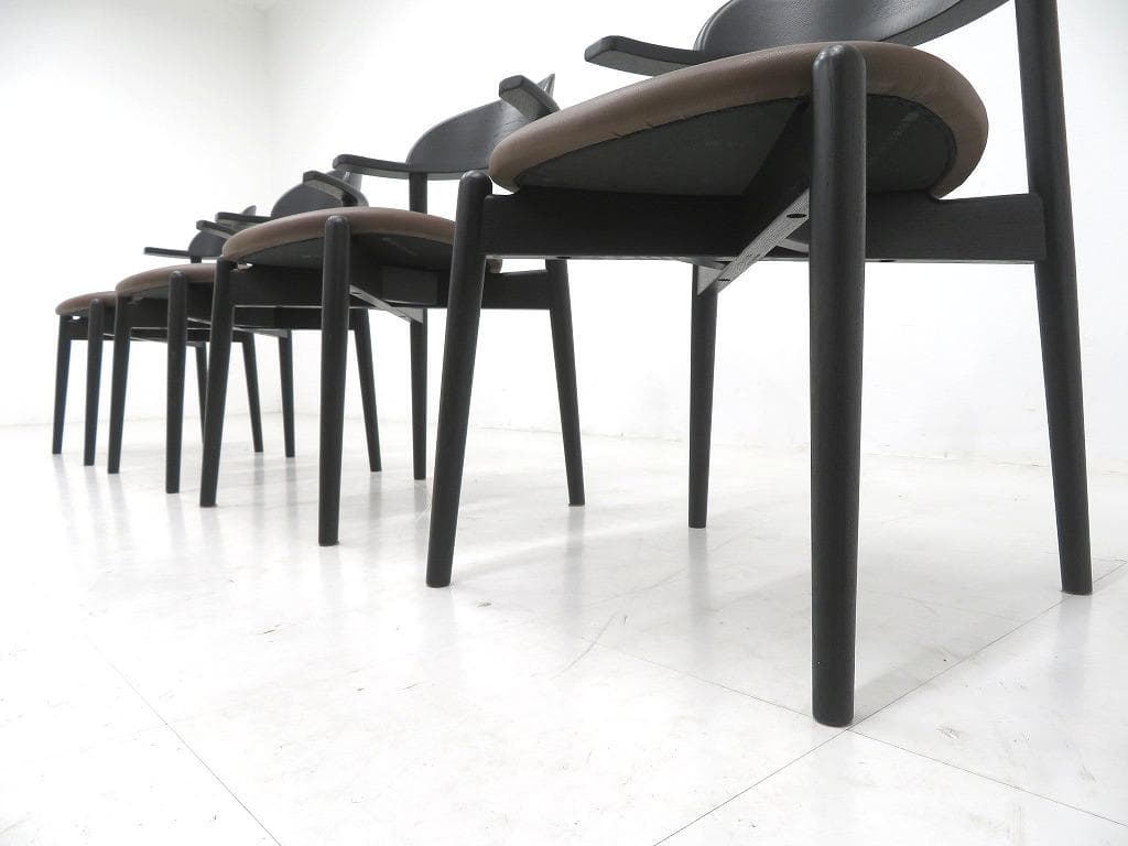 展示品　マスターウォール　本革　無垢材　ダイニングチェア　4脚セット　北欧