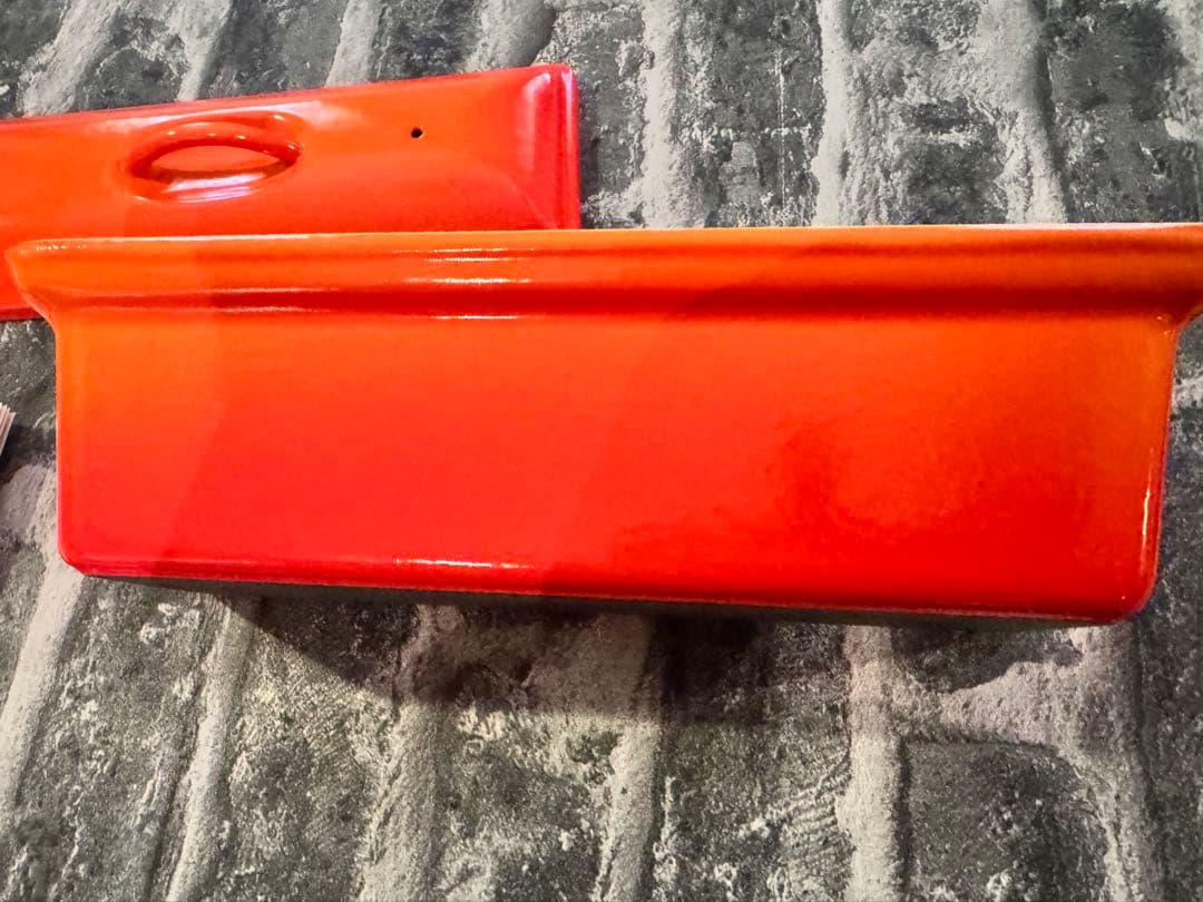 ル・クルーゼ　　テリーヌ型　28cm③④⑤ 三本　蓋付き