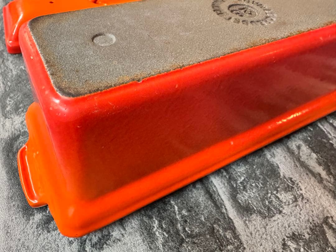 ル・クルーゼ　　テリーヌ型　28cm③④⑤ 三本　蓋付き