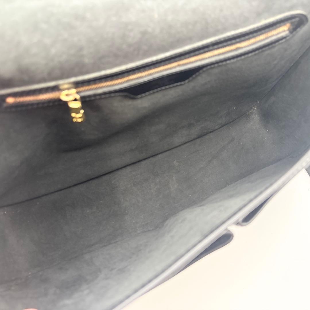 ルイヴィトン エピ SPオーダー ジベシエールGM メッセンジャーバッグ