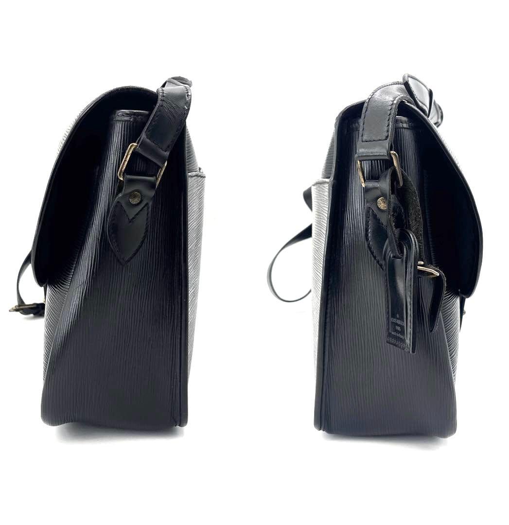 ルイヴィトン エピ SPオーダー ジベシエールGM メッセンジャーバッグ