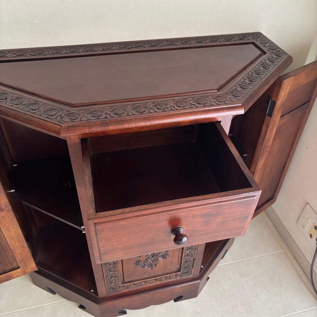 アンティーク　ヨーロピアン　彫刻　コンソール　飾り棚　キャビネット