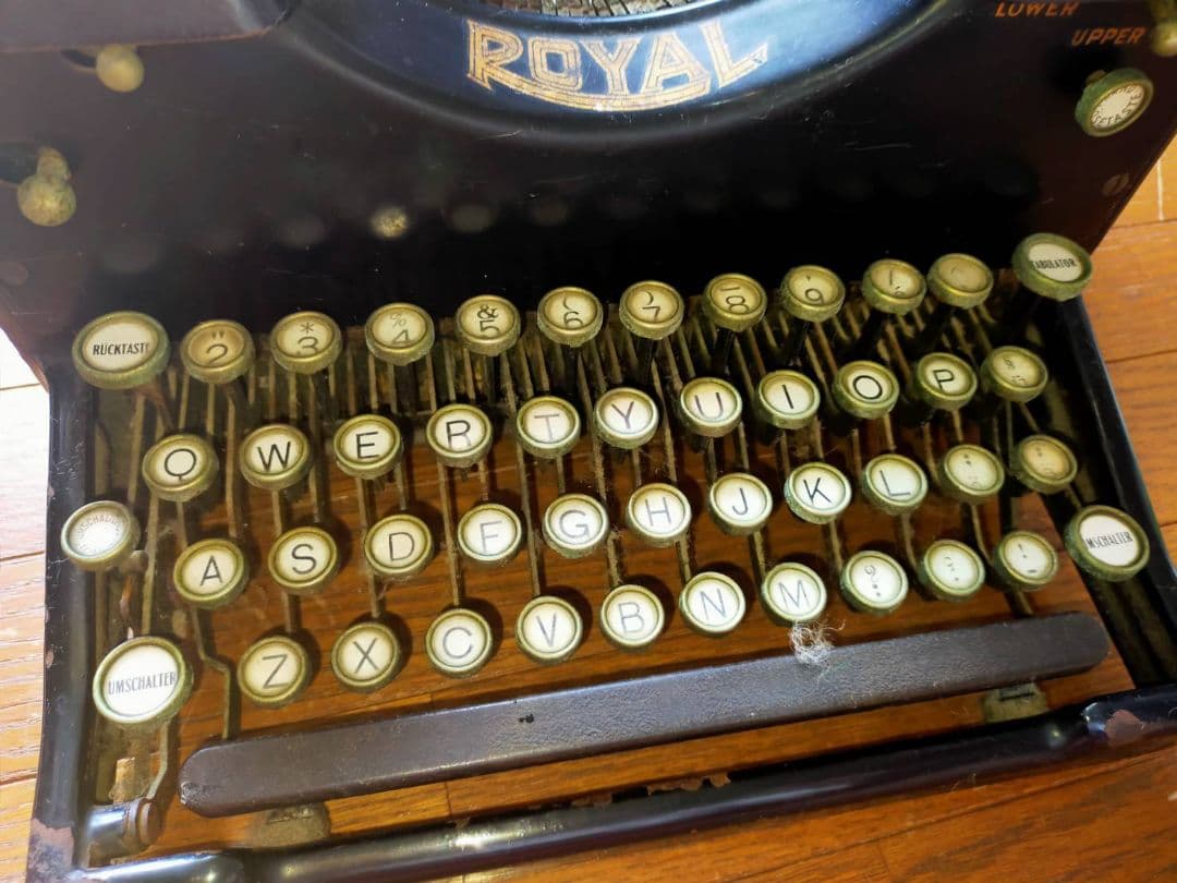 BURB ☆タイプライター