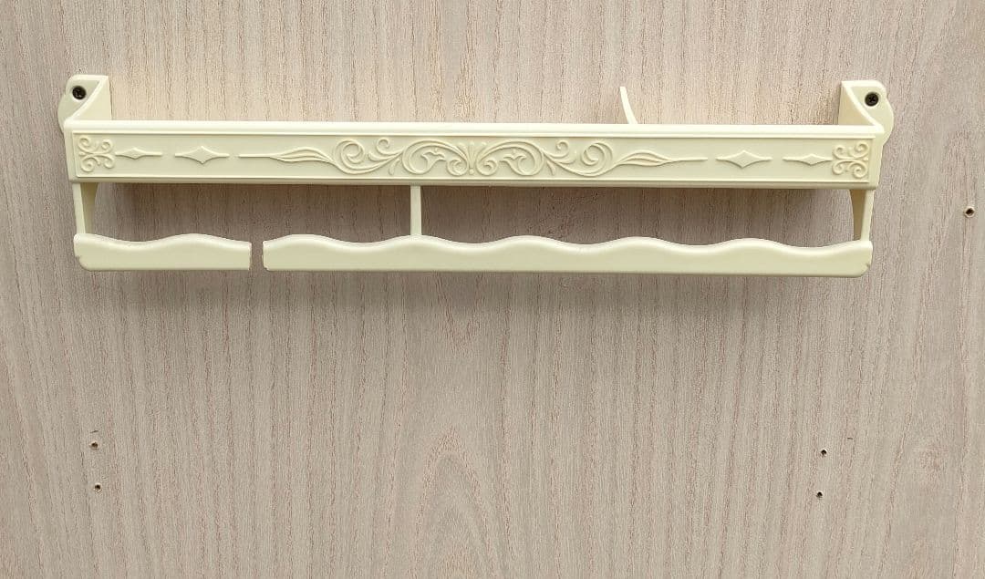 [昭和レトロ]収納キャビネット レトロポップ アンティーク ヴィンテージ 箪笥