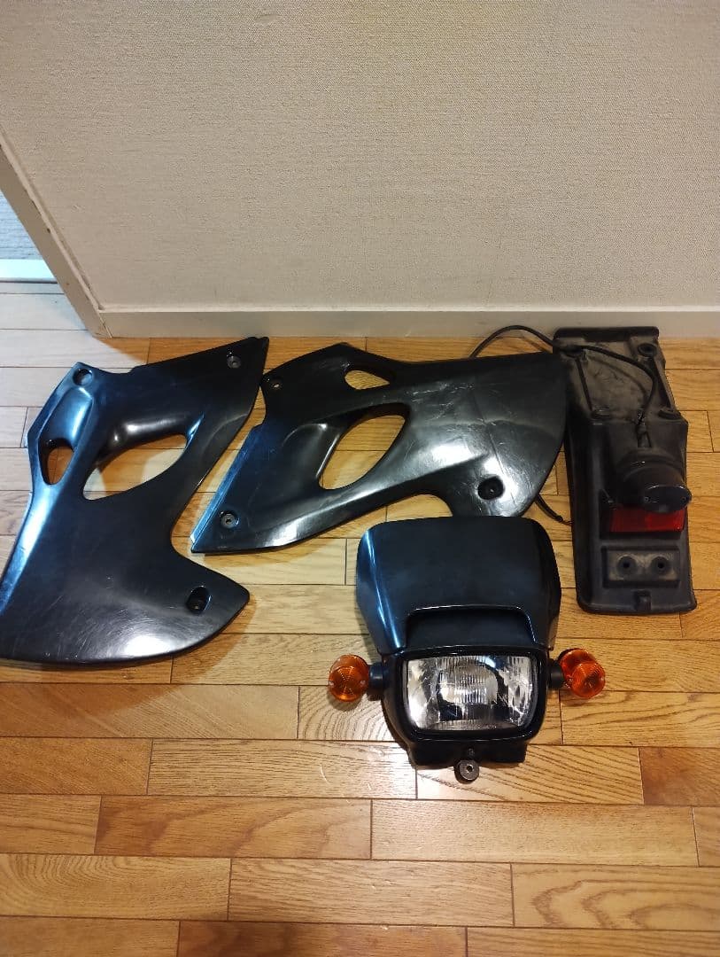 ヴ*シ様 Dトラ キャブトラ 250sb KLX 純正外装セット カウル セット