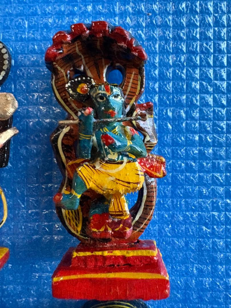 ヒンドゥー教の像　ビシュヌ　ハヌマーン　ドルガ　クリシュナ　ブラフマー