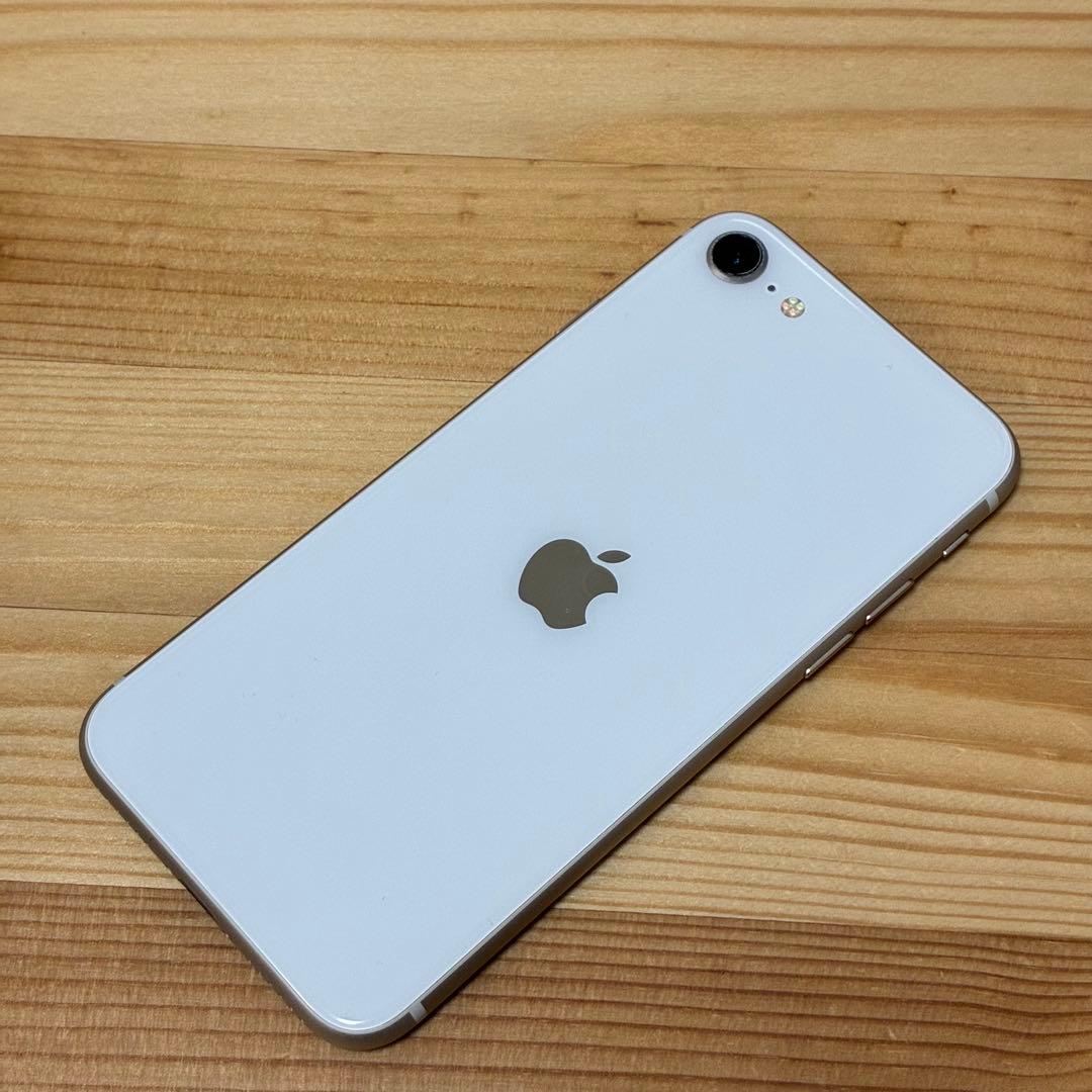 下*ん様 バッテリー新品　iPhoneSE第3世代64GB SIMフリー　美品