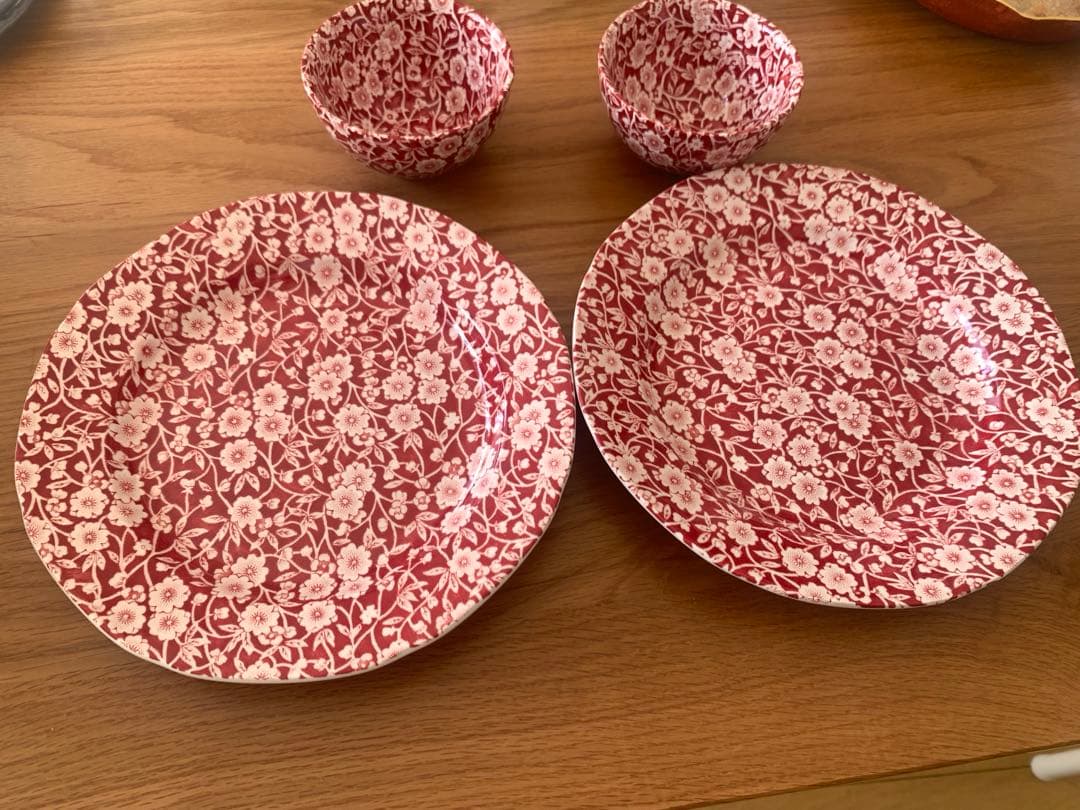 バーレイ　レッドキャリコ　4点セット