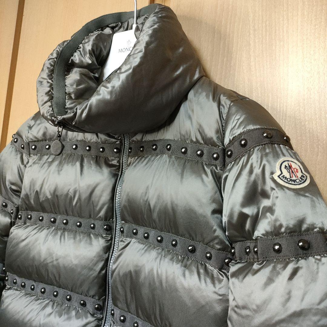 美品✨モンクレール Bourrache ブラッシュ ダウン ジャケット スタッズ