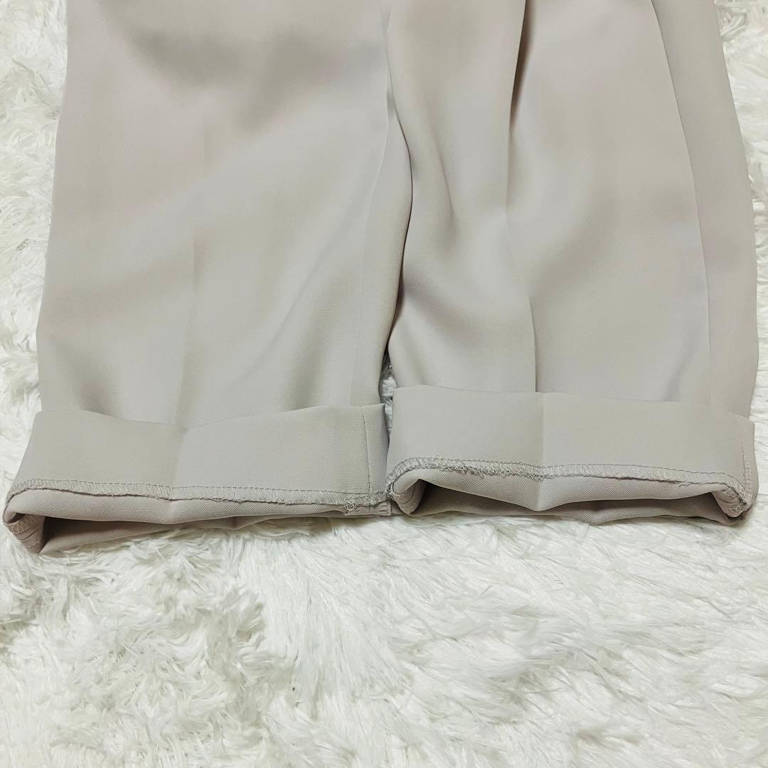 極美品　ナチュラルビューティーベーシック　ノーカラーパンツスーツ　洗える　小柄