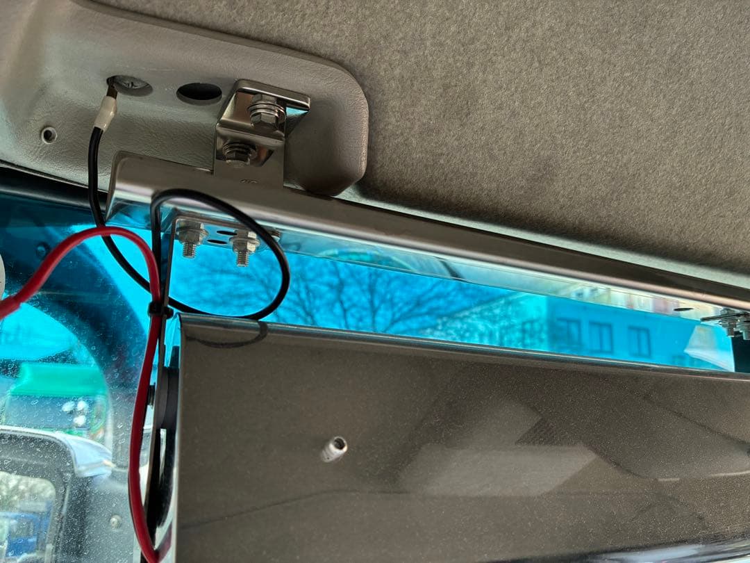 三菱ふそうスーパーグレート用ワンマン灯ステー（ハイルーフ用）