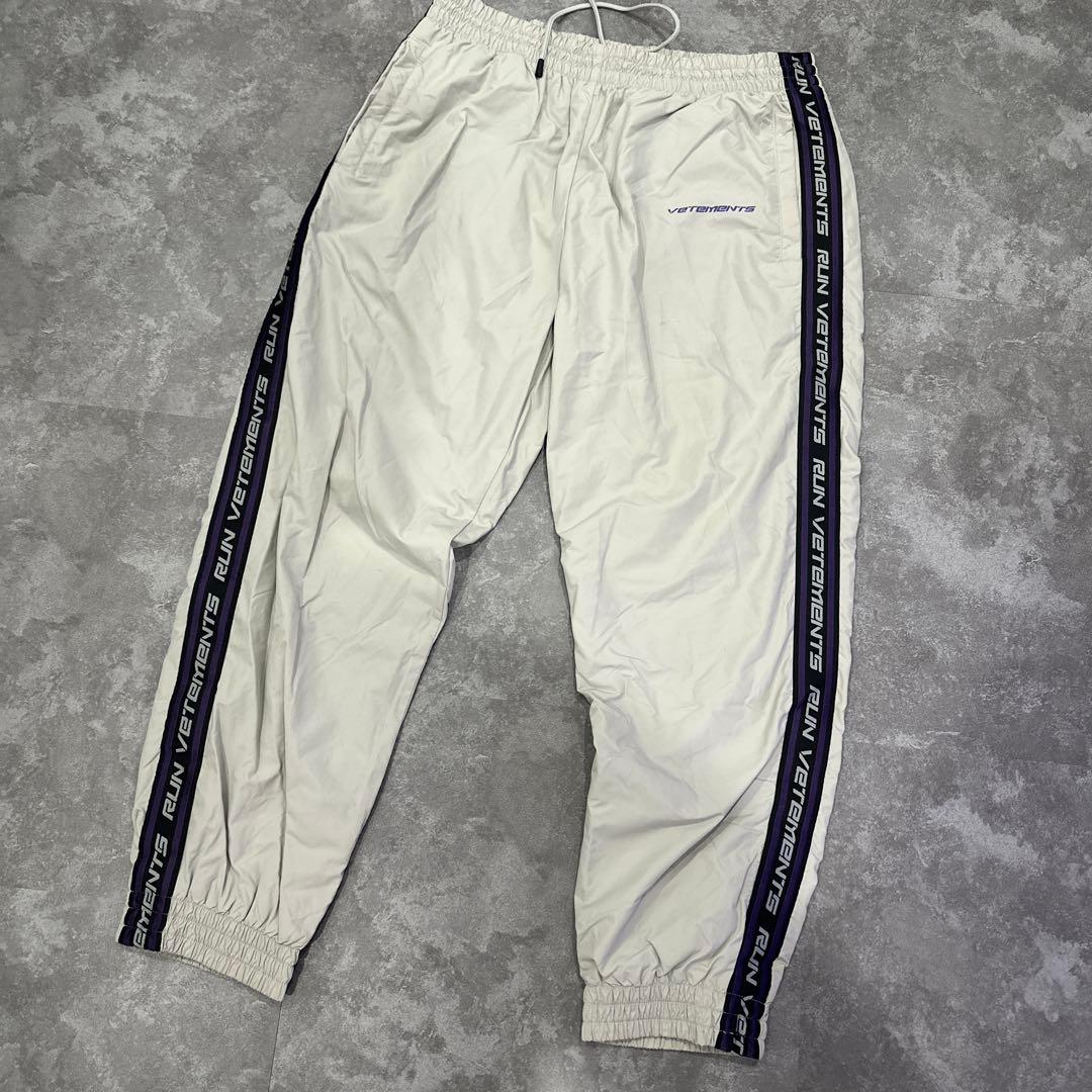 VETEMENTS ヴェトモン ナイロン ジャージ