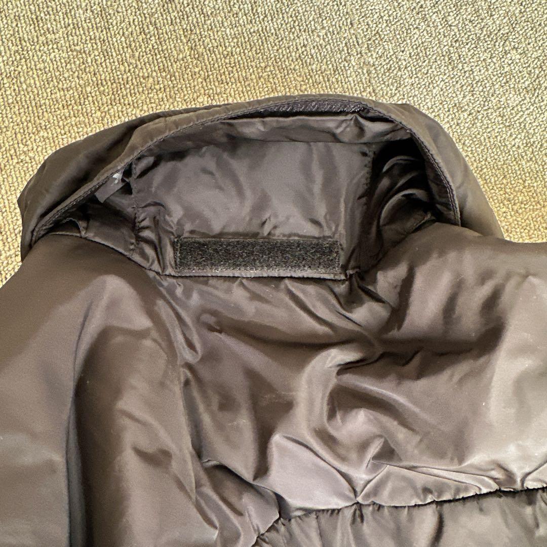 50 PRADA プラダ　ダウンコート　ステンカラーコート　黒