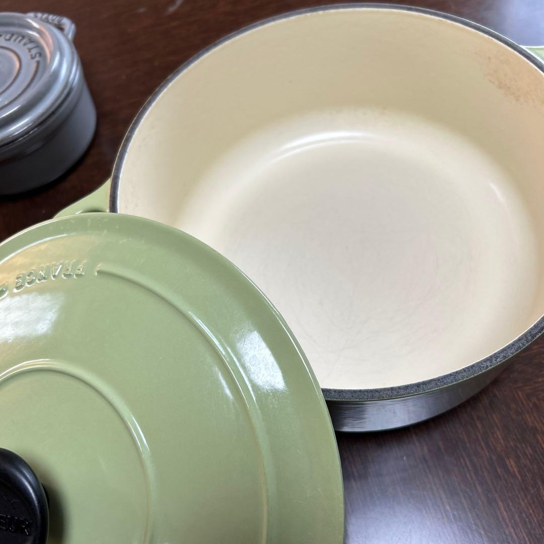 最終価格　シャスール　ココットロンド　22cm ピスタチオ