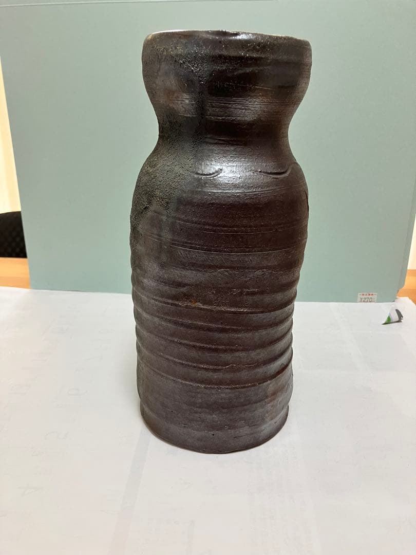 沖縄　琉球焼の名工【故】宮城勝臣作　壺　花器　やちむん　ヤチムン　（壺屋焼　希少